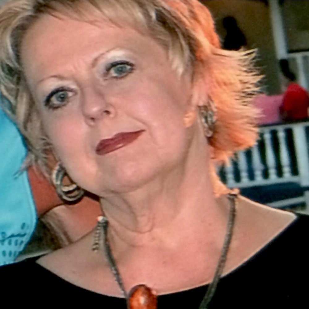 Meet your Posher, Cathy